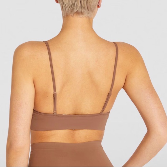 SKIMS Soft Smoothing Bralette Women's size XS - Picture 3 of 10